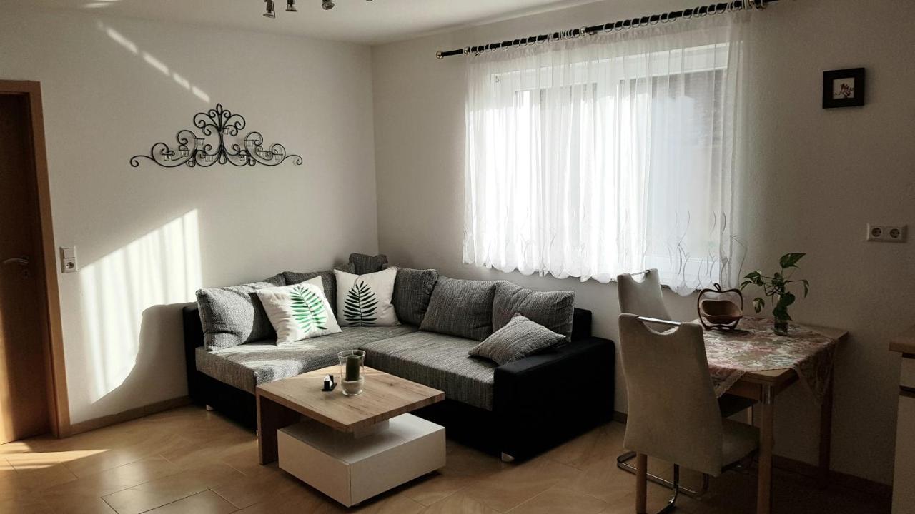 Ferienwohnung Regina Stuppach Экстерьер фото